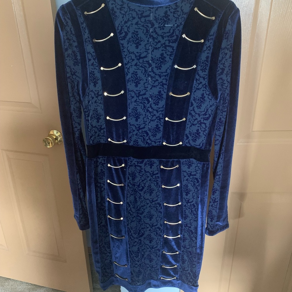 Navy velvet stunner dress
